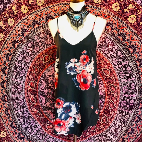 Free People Dresses & Skirts - FREE PEOPLE FLORAL SLIP DRESS